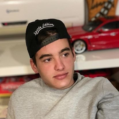 simaodrfsilva's profile picture. 🦅