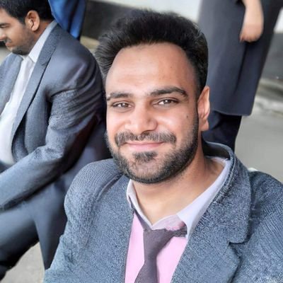 Software Developer | Tech Investor | Ex-Microbiologist | People Person | Chess Enthusiast.