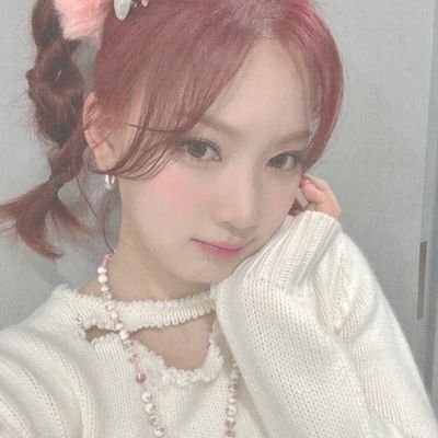 ˖ ♡.˚ selling premium apps with affordable prices! ១୨୧