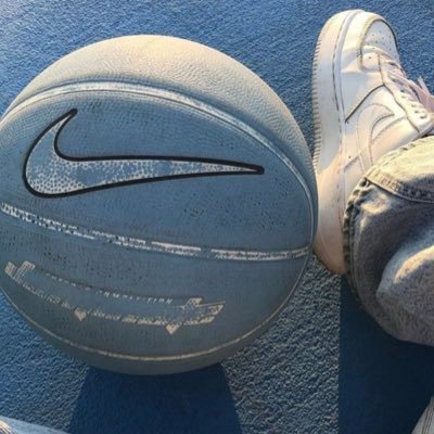 Hormale2's profile picture. Graphic designer | Thumbnail maker for @MykeTV_
Dm open📩