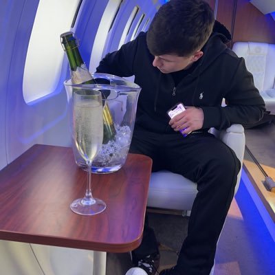 HarleyMorr23061's profile picture. 