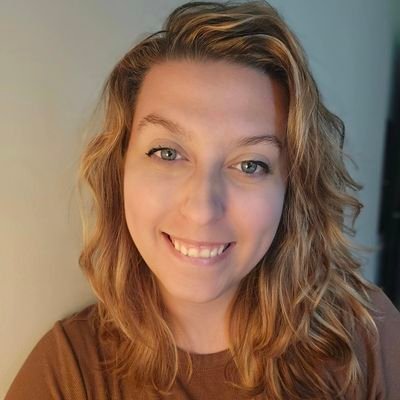 RachelKellam's profile picture. AI Innovation @ Hubspot | Ex-MSFT AI & Humanitarian Action | Opinions are my own
