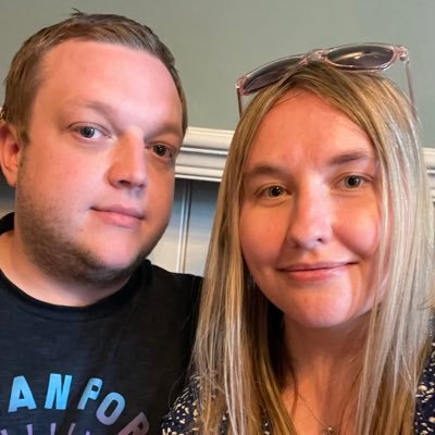 28|Comped|Queen of🐰s| 120 all|4 200Ms| 3B+TXP|❤️🖤 Engaged to @RsMikeyz🖤❤️Attended RF 16/17/18/19/25|22/29 Skilling Pets|PMod| I play PoGo sometimes|