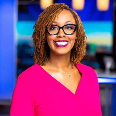 @ABC11_WTVD Race & Culture Reporter| @UofIllinois and @UISPAR alumna| 💕💚 AKA |Public Speaker| Writer|Student of life|Chicago raised me|NC living