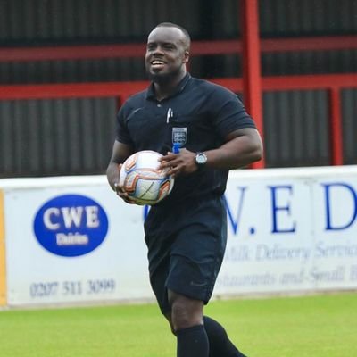 London FA Referee.
Level 4 match official
Biggest referee in town or so, I think.
Wannabe bodybuilder