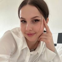 Lena (@ygisabela1) 's Twitter Profile