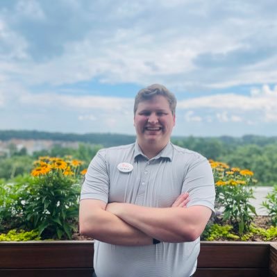 Singing Garbageman turned Interim Manager @ Chick-fil-A 🐔 | Connector of People | Christ Follower | Knoxville Native | Aspiring Entrepreneur After Hours