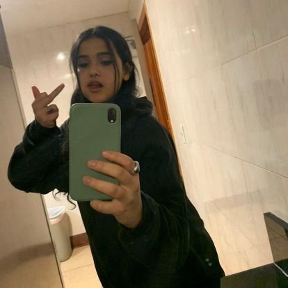 hawtmommy05's profile picture. 