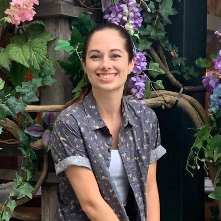 PhD student studying pediatric genetic disorders of brain development and primary cilia. Lesbian Catholic scientist. Cat mom. Swiftie. she/her/hers 🏳️🌈