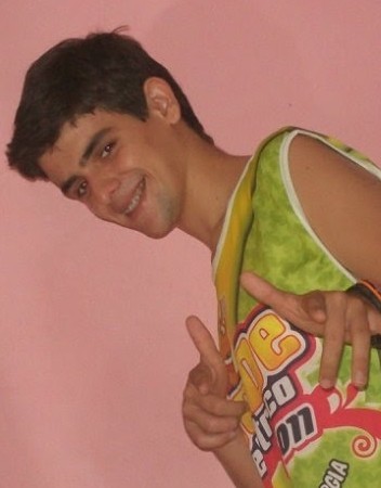 A alegria do Senhor é minha força..  ♪
