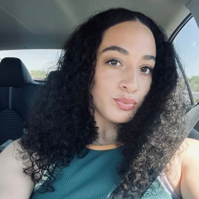 KendraLong10's profile picture. pa✈️dtx | 3 | saved by amazing grace |