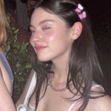 vchackerr's profile picture. 