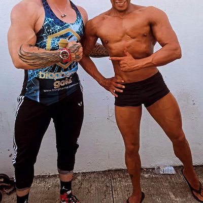 PeaOzuna's profile picture. Casado y discreto ..