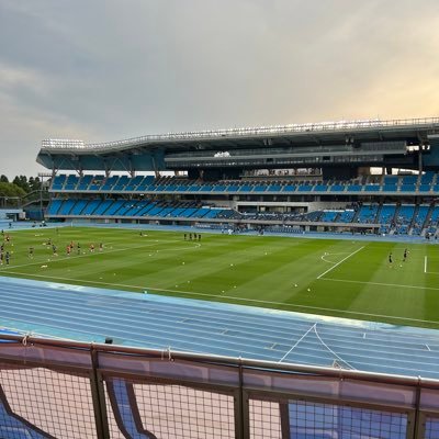skuiztale's profile picture. フロサポ用アカ。川崎フロンターレ好きです。バックSシーチケ/社会人/武蔵小杉在住