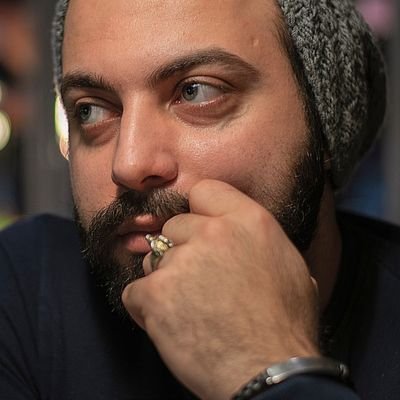 tellmetokyo's profile picture. مثل خیلی‌های دیگه یه آدم معمولی شاید یه ذره انسان