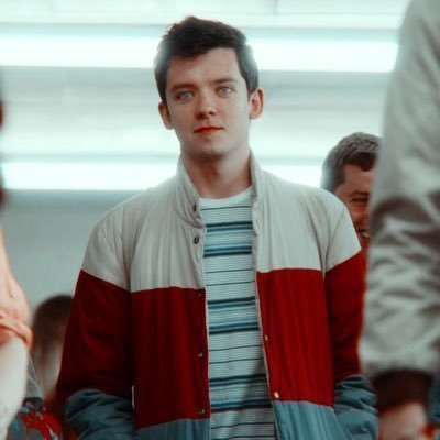 Huskyvoyse's profile picture. 31 | பிறப்பொக்கும் எல்லா உயிர்க்கும் | Jack of All, Master of None | No Limits. More Fun | Enna Aanaalum Paathukalaam | Take it Easy and also How you Doin?