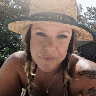tabatha_austin's profile picture. Mother, Wife, Lover of adventure, exploring, junkin', lake life, and food.