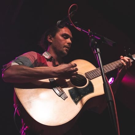 Irish Singer/Songwriter from Achill Island, Co. Mayo. New project @theachillsound releases Friday 11th August 2023 https://t.co/5kebGqw3vK