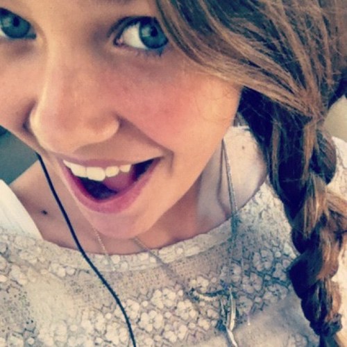 tay6luvsu's profile picture. Hey there Taylor here feel free to follow(i follow back) 6th Grade ECMSer. Varsity Volleyball player:) Stingray it up3