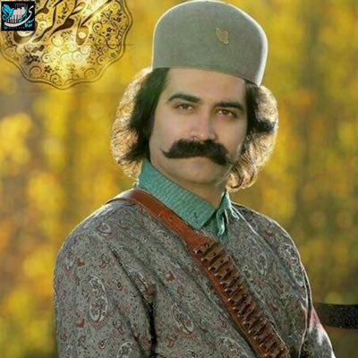 { فالو = بک } / ضد عرزشی / /فقط پهلوی ایرانساز است