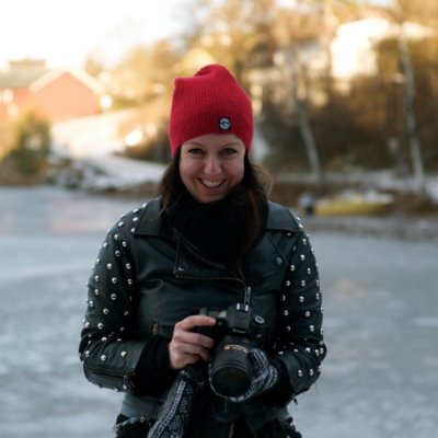 shotonstage's profile picture. London based dance, music and movement photographer.