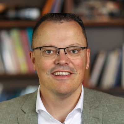 roeln_'s profile picture. roeln bsky