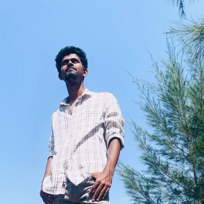 AKSHAYA51342911's profile picture. I'm nobody