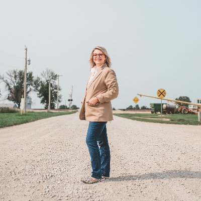Rural woman, mom, & IA Senate District 12 Candidate who believes your zip code shouldn't negatively impact your life.  https://t.co/fuyEHmxjqk