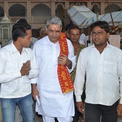 AgarUmesh41117's profile picture. 