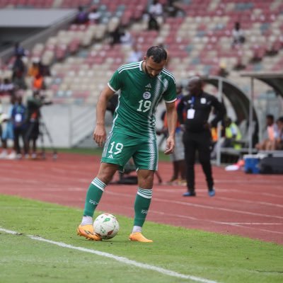 Footballeur Professionnel au SCO Angers.  International Algérien 🇩🇿