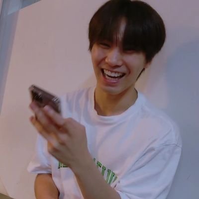 Bloom_1008's profile picture. 𝑀𝑦 𝑜𝑛𝑒 𝑎𝑛𝑑 𝑜𝑛𝑙𝑦 𝑙𝑜𝑣𝑒 #아스트로 ♥︎              
           ASTRO - MUSE - BILLLIE - WEKI MEKI