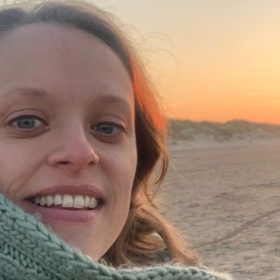 AnieteC's profile picture. NOS