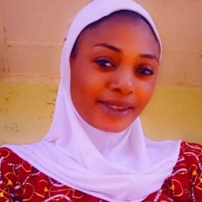 @designer yar @babanta ce ku samata albarka 😂🙋💘💫🙏Queen best my faculty my town @jigawa tarin Allah , have peace of mine always we thank God 🙏🙏🙏🙏🙏