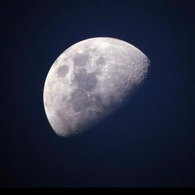 aisalit's profile picture. 'Life has no limitations, except the ones you make' Interests: Nutrition, Wisdom, Psychology, Body Language, Self Improvement, Positivity. IT guy🎵