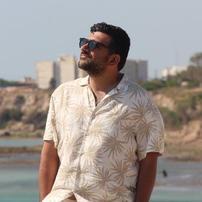 MimSouren's profile picture. No One.