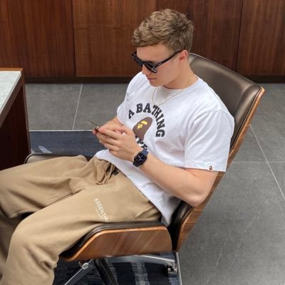 bike_den_logan's profile picture. Discord - Cocoa#4618