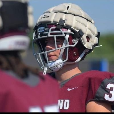 Edmond Memorial/Sophomore D end #36/ 6’3 210