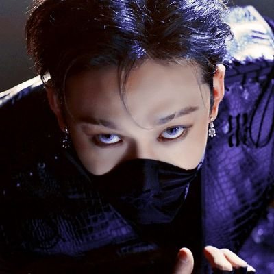 MyriadDiamonds's profile picture. D || Any pronouns || mdni || whatever I feel like posting honestly lol || black and queer, watch your mouth 💖