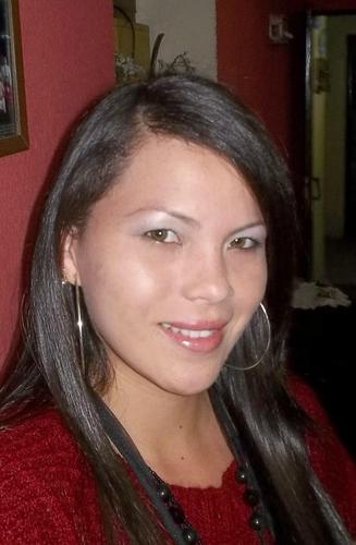 angelymar05's profile picture. 