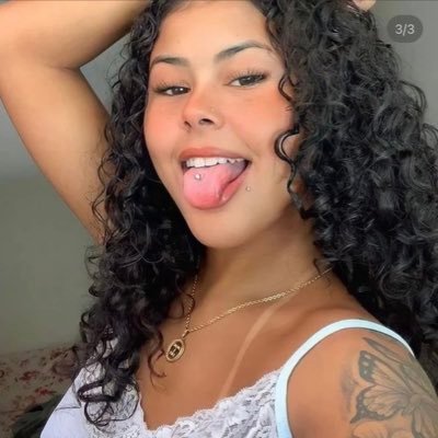 Raysa 19y  i love to suck Dicks🥺😋. retweets best vídeos