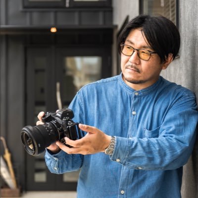 建築士/photographer/(株)オフィスK代表取締役 / ⚫︎ツアー/イベントの企画運営、撮影、写真関連のデザインやグッズ等商品化…DMにてご相談ください。 Instagram:https://t.co/EhM8xWQO5D