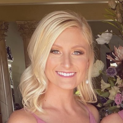 elliemarie22's profile picture. Be the reason someone believes in the goodness of people ✨