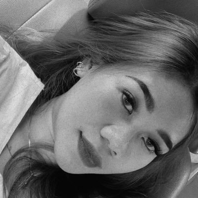 arlialintac's profile picture. 