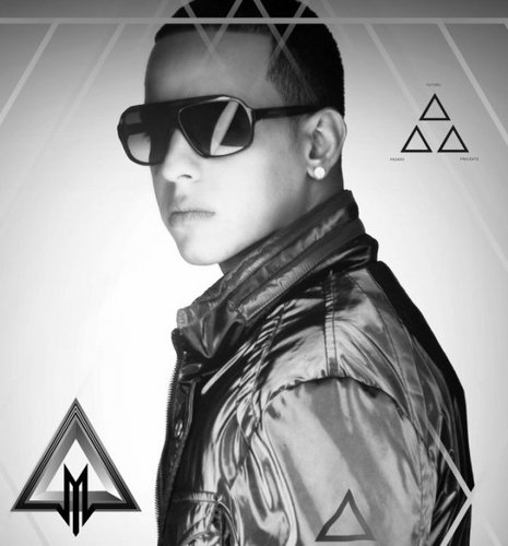 FC de España dedicado al BiG-Bos @daddy_yankee =D 
Presidentas : @Alexandra1011 y @Steefaaniiaa8 
Creado el 03/12/2011 ! Síguenos !