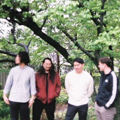 Dream pop/shoegaze/slowcore band, based in Tokyo with roots in the US and Japan. Email: yasucub@gmail.com