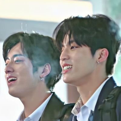 RutoWoo52804's profile picture. Belong to 42.012