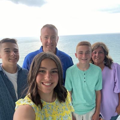 tnreck's profile picture. 