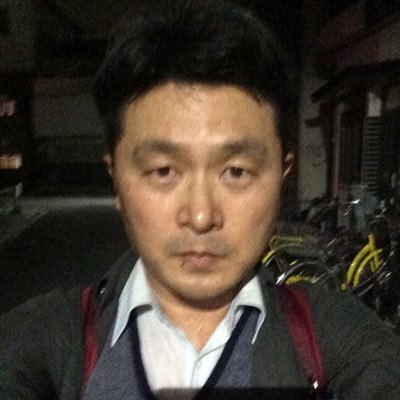 実の父大津義孝は理工学部現役合格、福岡出身/辻村家は軍人政治家だったが、私は古代史(邪馬台国、万葉集)を研究/大津皇子の子孫でない/求聞持聡明法非成就だが気功は可/升田幸三、詰将棋、四間飛車/御殿山進学塾F15英語1位独占、RFKjr支持、反コロナワクチン/視力回復→鍼、天体観測/コーヒー、抹茶/生涯学習、医学部再受験