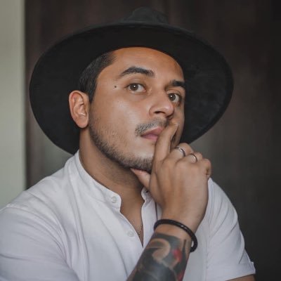 Fingiendo que se lo que hago desde 1992 | 📸 fotografo | Estratega de Comunicación Digital | Puebla 🇲🇽
