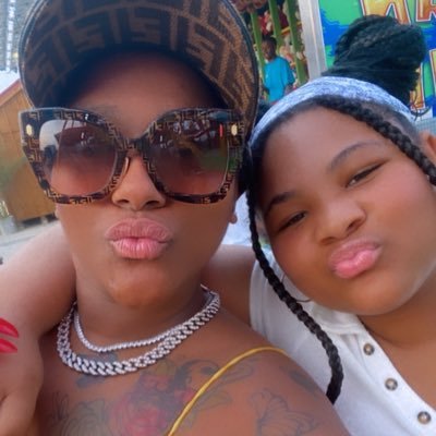 hasnaa10772249's profile picture. TeamUs👩‍👧